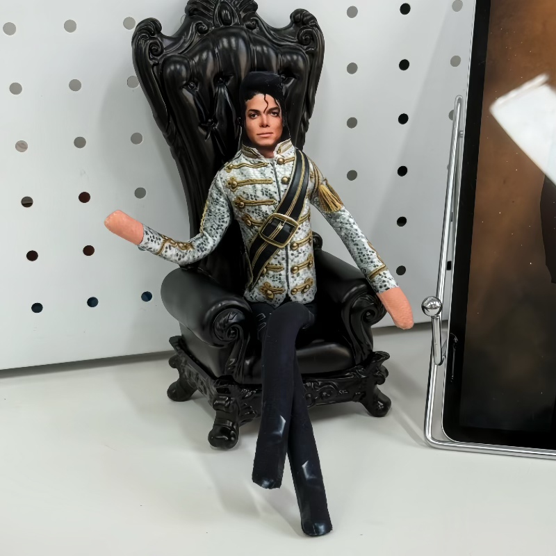 Pluszowa lalka Michaela Jackso – Dolls recenzja i cena
